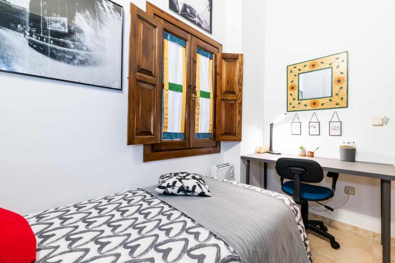 Comodo Y Moderno Apartamento Centro Granada Eksteriør bilde
