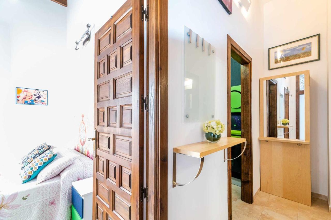 Comodo Y Moderno Apartamento Centro Granada Eksteriør bilde